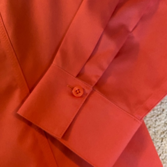 Chicos Like New No Iron Orange button down blouse, Chico's size 1 (Medium) - Picture 4 of 7